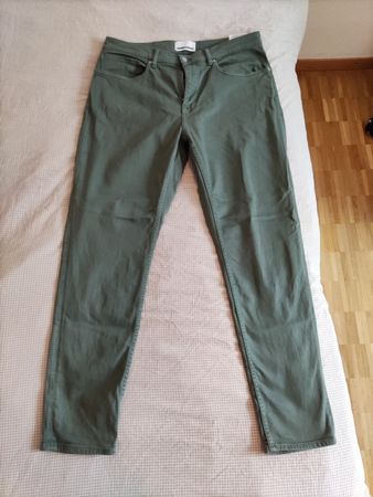 Armedangels Herren-Jeans Aarjo Tarpa GMT Dye Grey Green