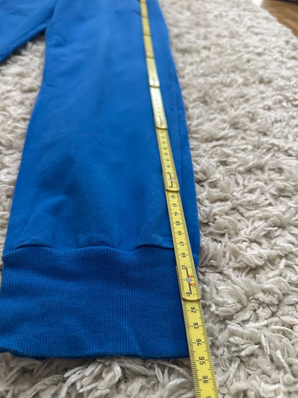 Adidas Pantaloni: Adidas Hose Gr.38 – Usato da Bern venduto da BrandVilla 6