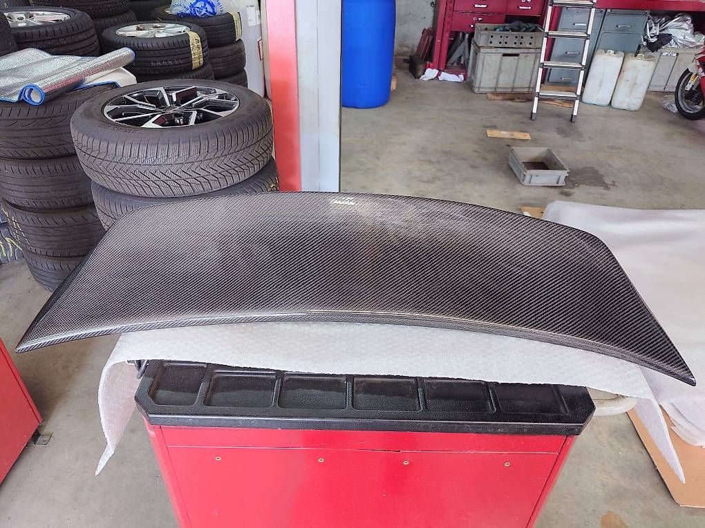 Accessori per altri veicoli: Honda S2000 Carbonheckspoiler – Usato da Leuzigen venduto da Darcry