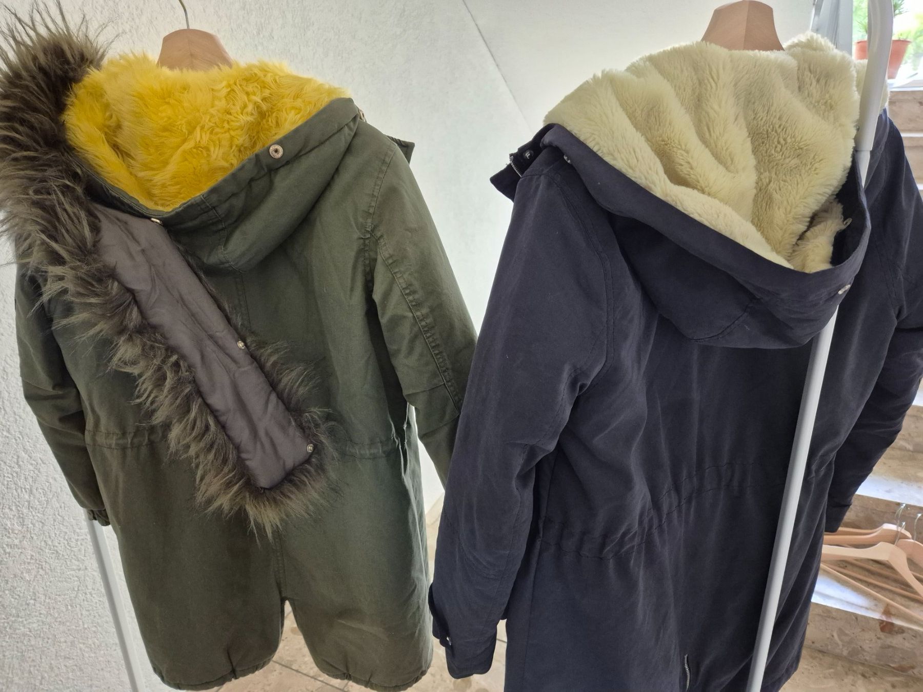 Jacken & Mäntel: 2 Winter Jacken, Mädchen 11-12 Jr. – Gebraucht aus Rieden AG von Lapca 3