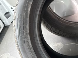 245 50 18