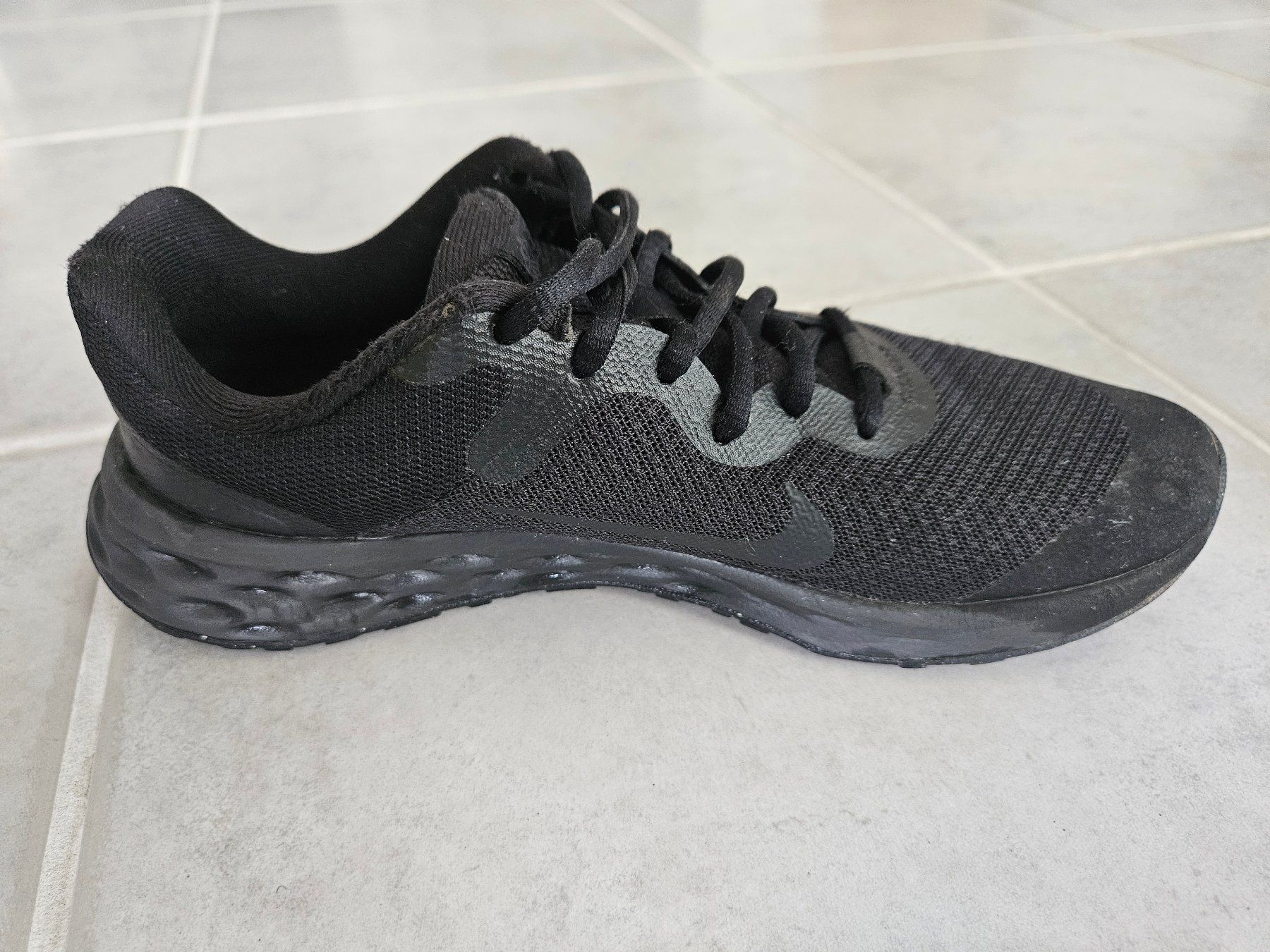 Nike Herrenschuhe: Nike Revolution 6 Grösse 38 – Gebraucht aus Bichwil von The_freshman 3