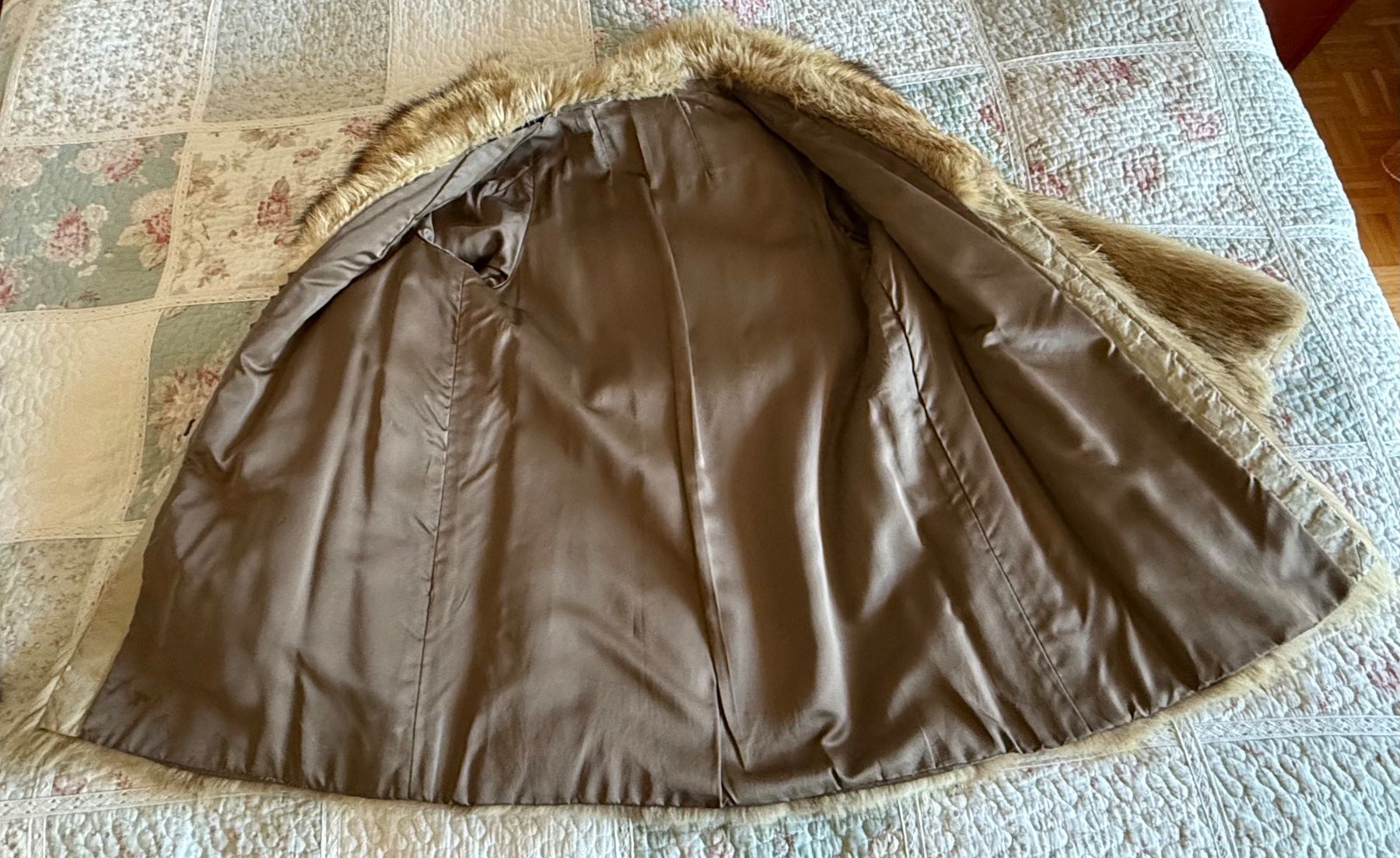 Cappotti: Pelliccia di marmotta vintage – Usato da Breganzona venduto da mas_tv72 4