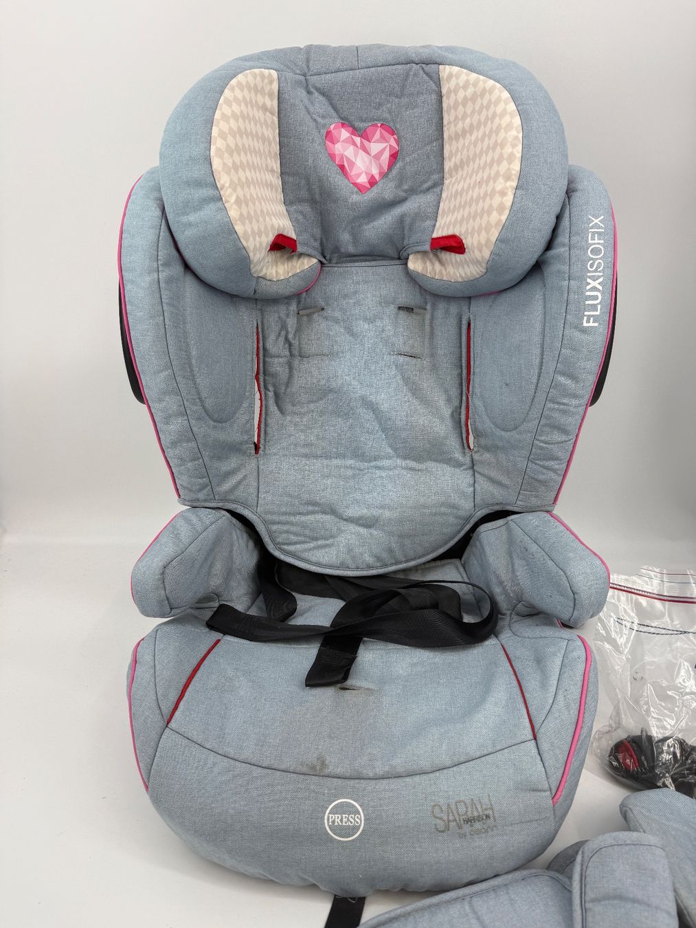 Seggiolini per auto: Flux Isofix Kindersitz mit Sips Protect "Sarah Design" – Usato da Auenstein venduto da moin. 1