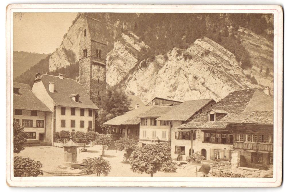 Fotografie & Manifesti: Fotografie Interlaken, Anciennes maisons – Usato da Berlin venduto da bartko-reher