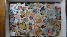 Schachtel mit Marken auf Papier SCHWEIZ   180