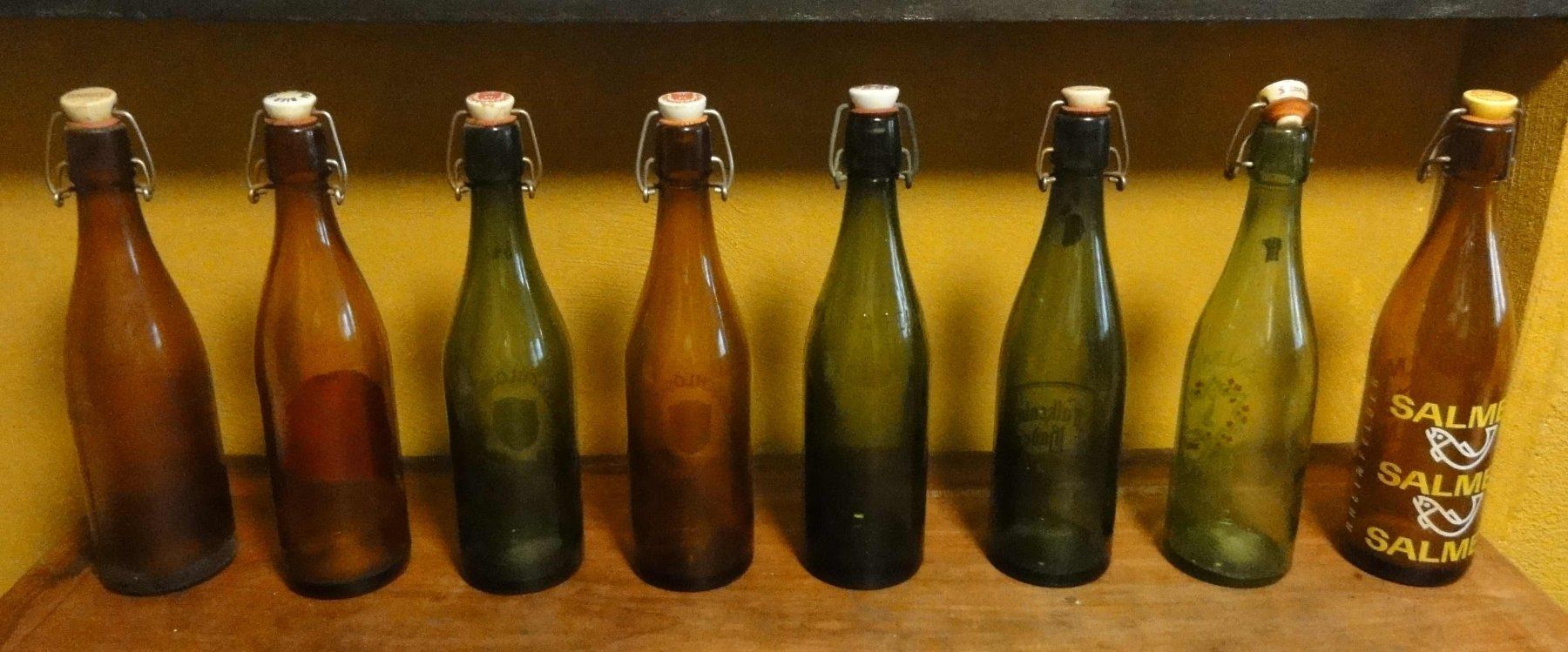 Bicchieri, Caraffe & Bottiglie: 20 Stk. Bierflaschen, vor 1990 – Usato da Wohlen AG venduto da Flusslauf 7