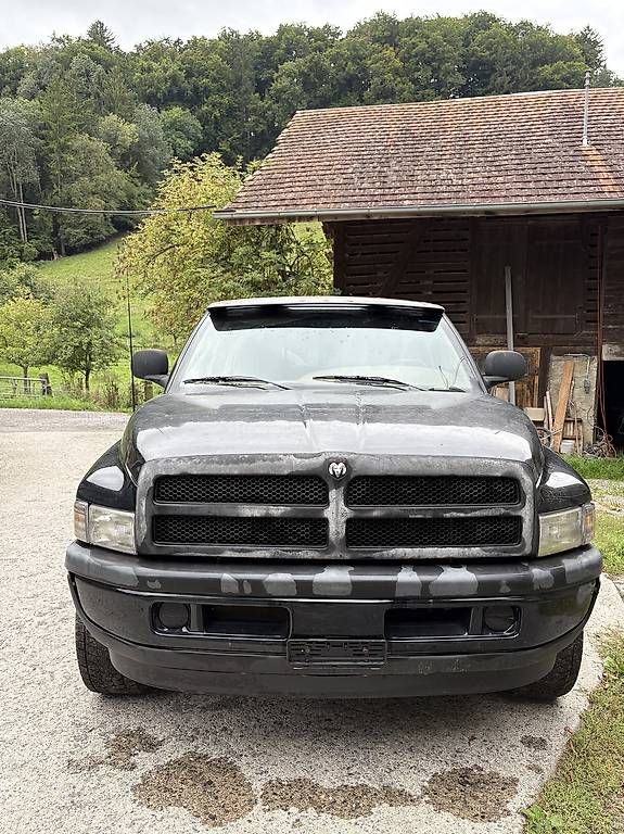 Dodge Automobili: Doge RAM 1500 – Usato da Rüti b. Riggisberg venduto da ste_gpd7