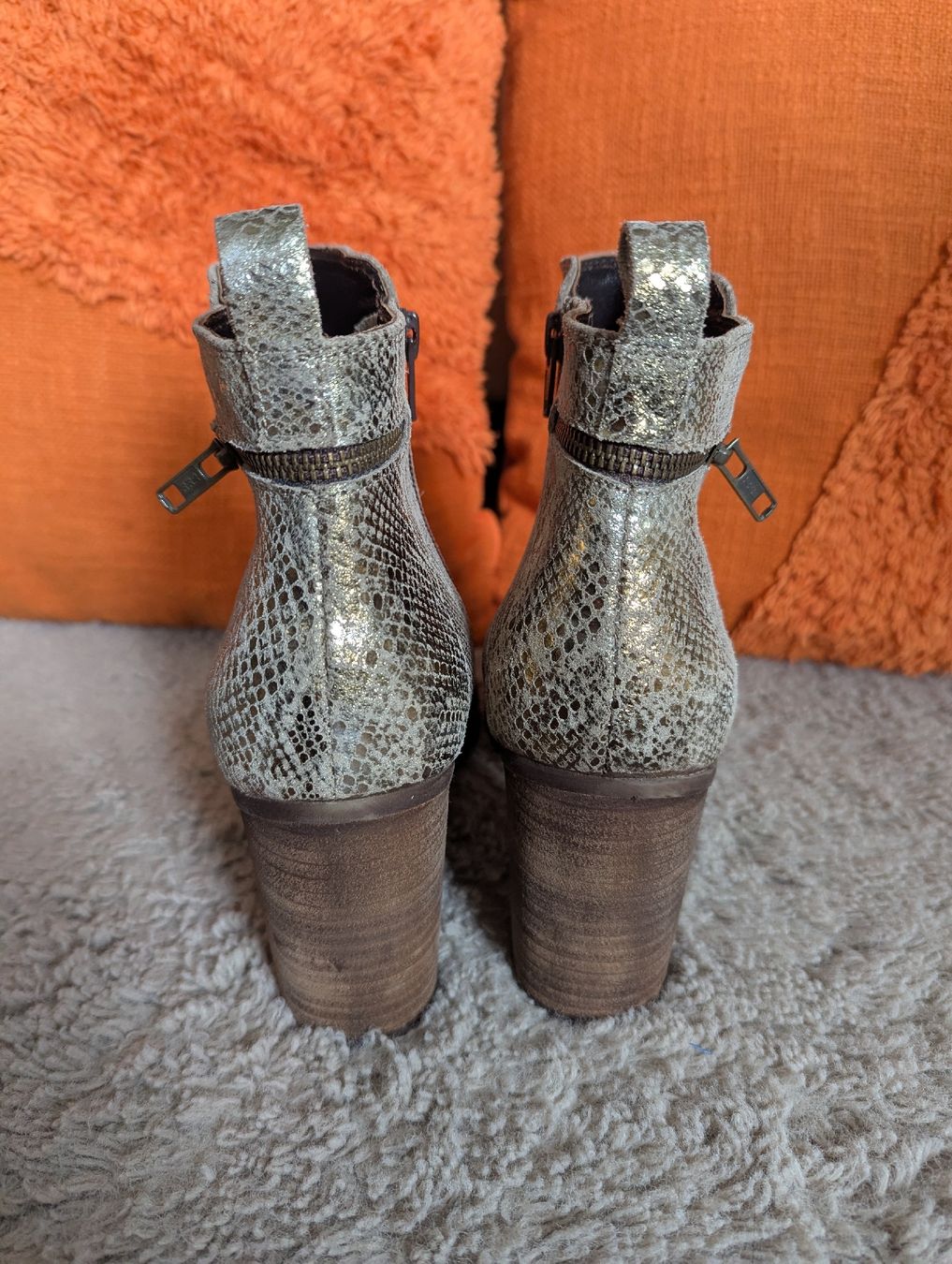 Lazamani Scarpe da donna: bottines lazamani 39 – Nuovo (secondo la descrizione) da Montreux venduto da dem_gyt9 3