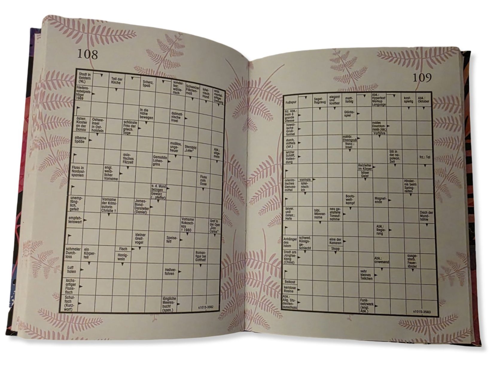 Libri: Kreuzworträtselbuch – Nuovo (secondo la descrizione) da Oberdorf SO venduto da julian027 3