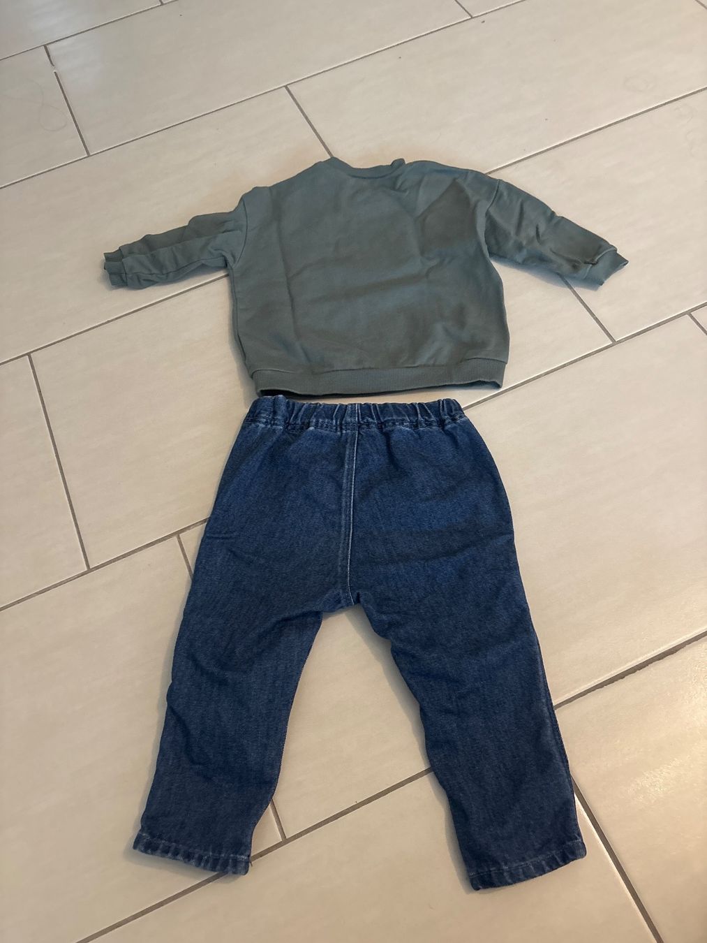 Lotti & Set di vestiti: Set Pulli &Jeans H&M Grösse 80 – Usato da Wettingen venduto da Stephanie_93 2