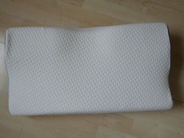 DERILA Nackenkissen King Size mit Schutzbezug  60 x 34