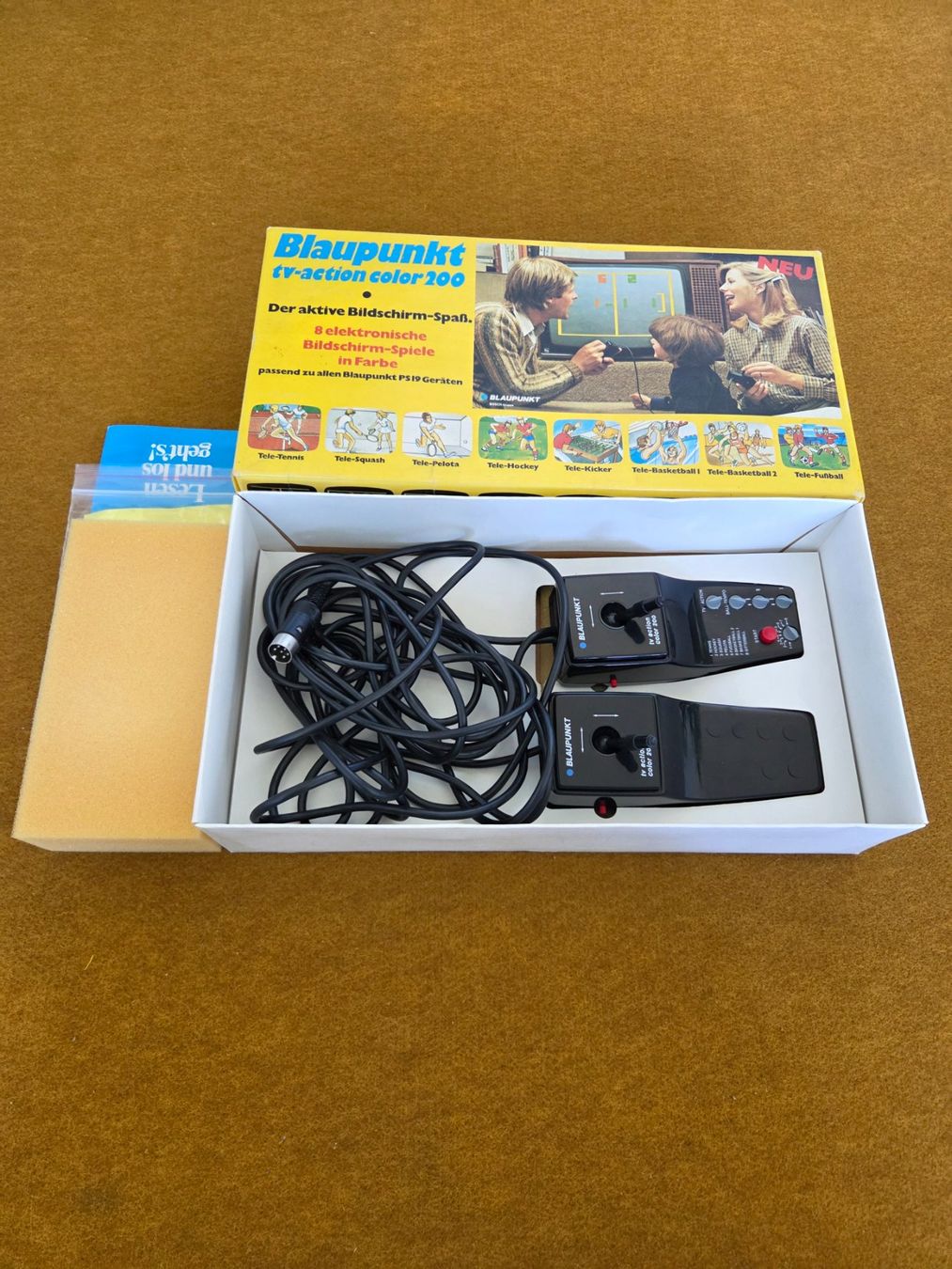 Konsolen: TV Spielkonsole Action Color 200 – Gebraucht aus Hünenberg von pma_dm5g 1