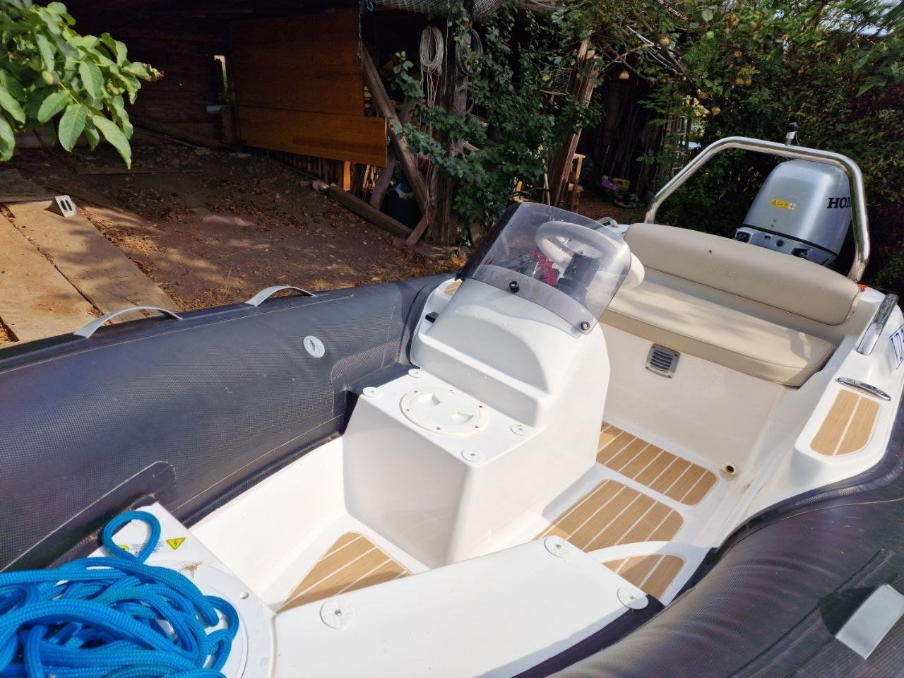 Barche: Sur Marine ST 370 Prestige – Usato da Mollens VD venduto da SebCestBien 7