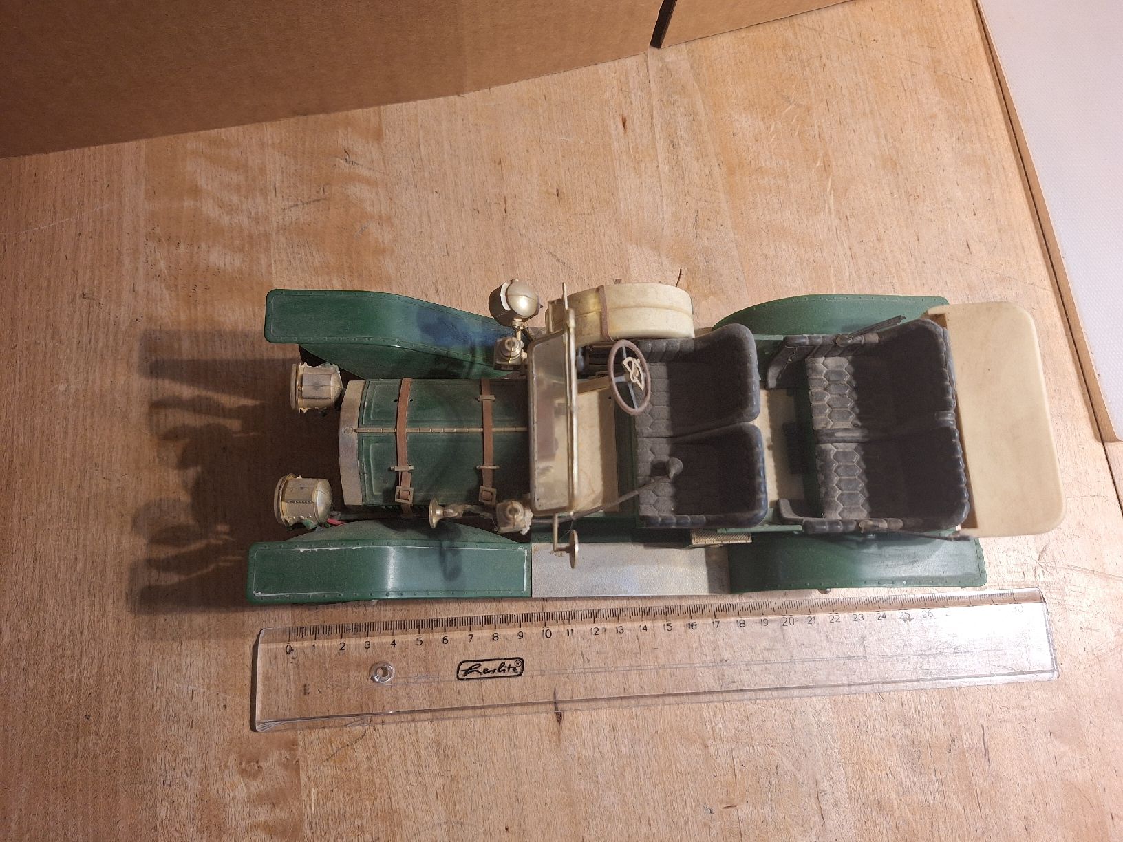 Modellautos: Modellauto Oldtimer grün mit Reserverad 32cm – Gebraucht aus Oftringen von isa_5cwl 4