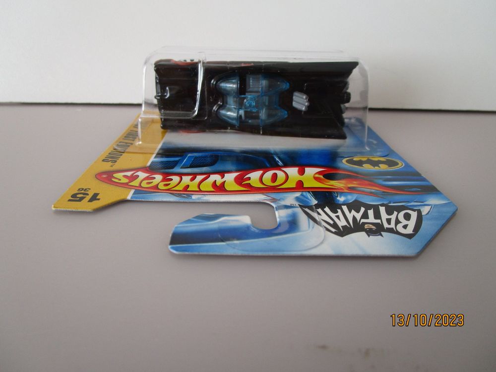 HOT WHEELS TV BATMOBILE - K6147 (Neu und originalverpackt) in Chêne ...