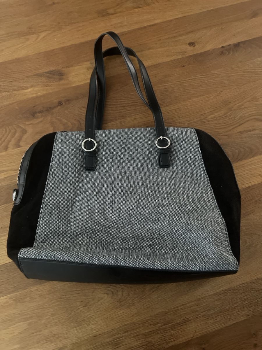 Borse da donna: Damen Handtasche schwarz grau  – Usato da Uznach venduto da Apuutze 2