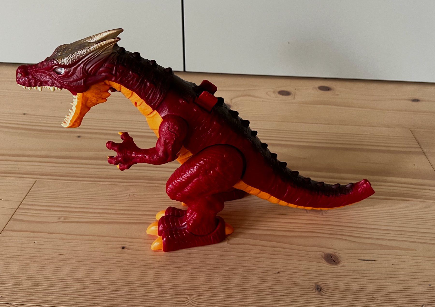 Spielzeuge: Robo Alive Dragon Toy - Red, Plastic – Gebraucht aus Zürich von meggimay 3