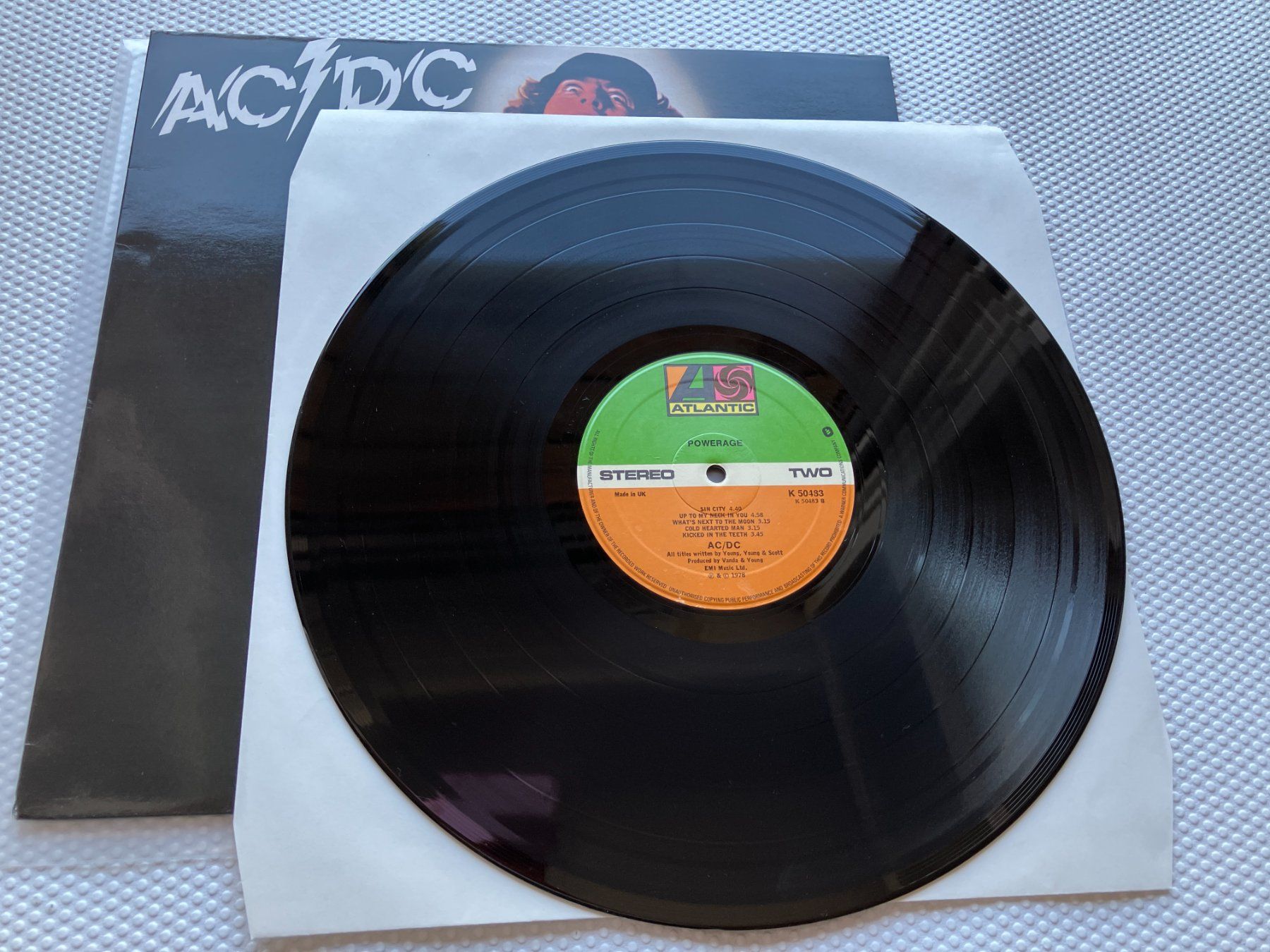 Dischi in vinile: AC/DC – Usato da Aarwangen venduto da Jukebox3 7