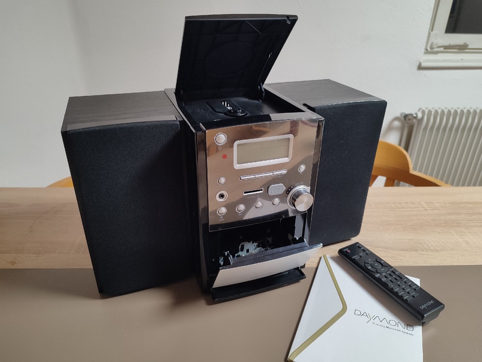 Radio: Radio Daymond Micro Hifi System – Usato da St. Peterzell venduto da Evoli_810