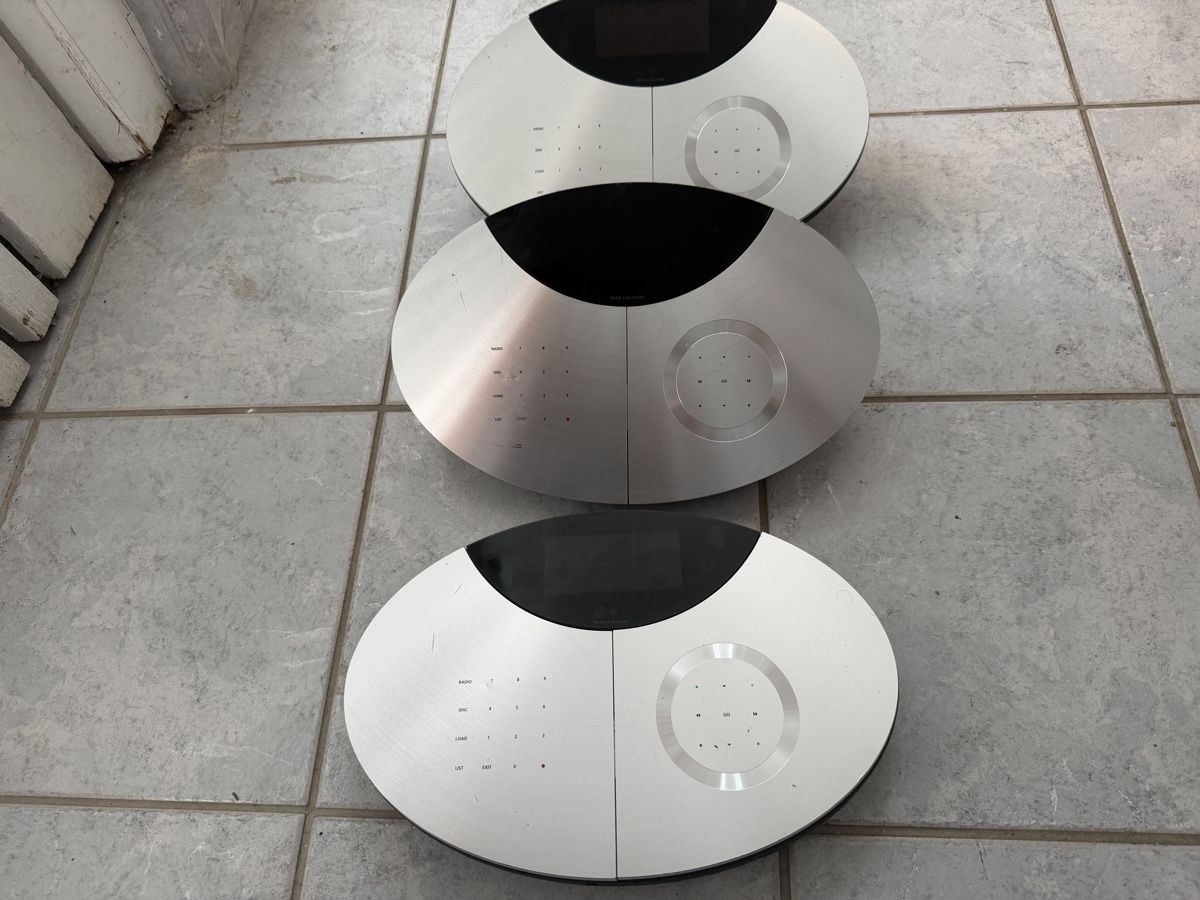 Bang & Olufsen Audio- & Mediensysteme: 3 mal Bang & Olufsen Beocenter 2 – Gebraucht aus Trimbach von ELITA-5 2