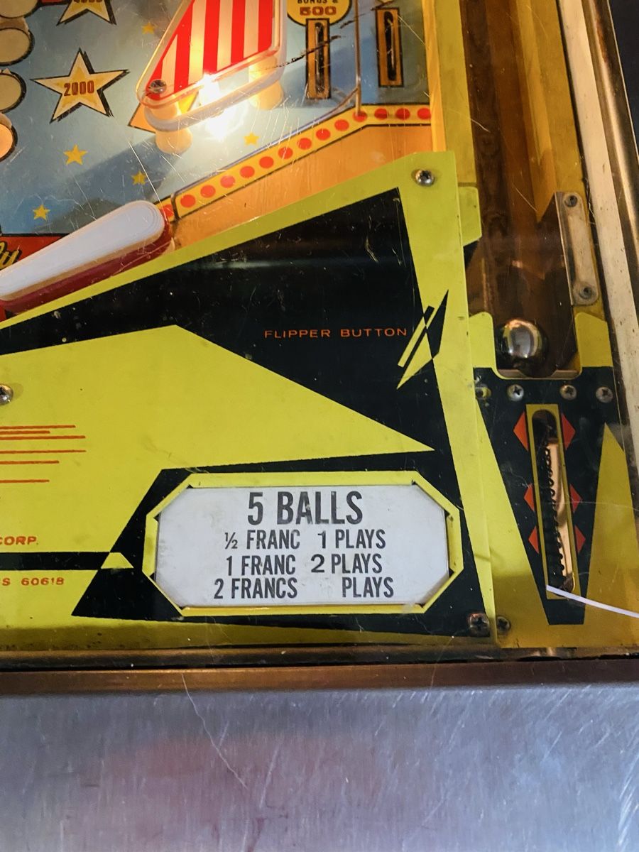 Flipperkästen: Flipperautomat Bally Circus – Gebraucht aus Tafers von  6