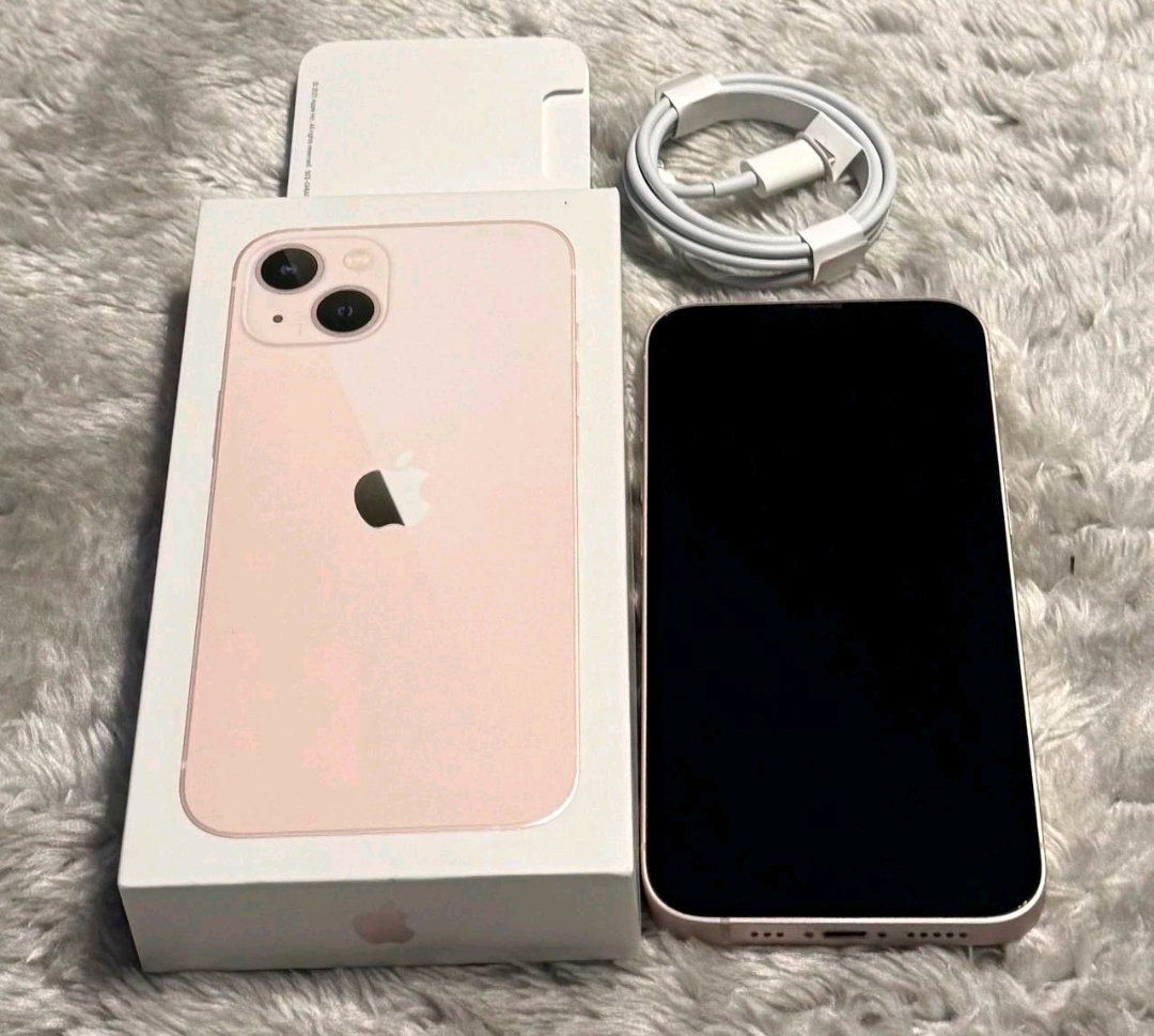 Apple Handys / Smartphones: iPhone 13 (128GB) Akku 100% – Gebraucht aus Luzern von Waince786 2