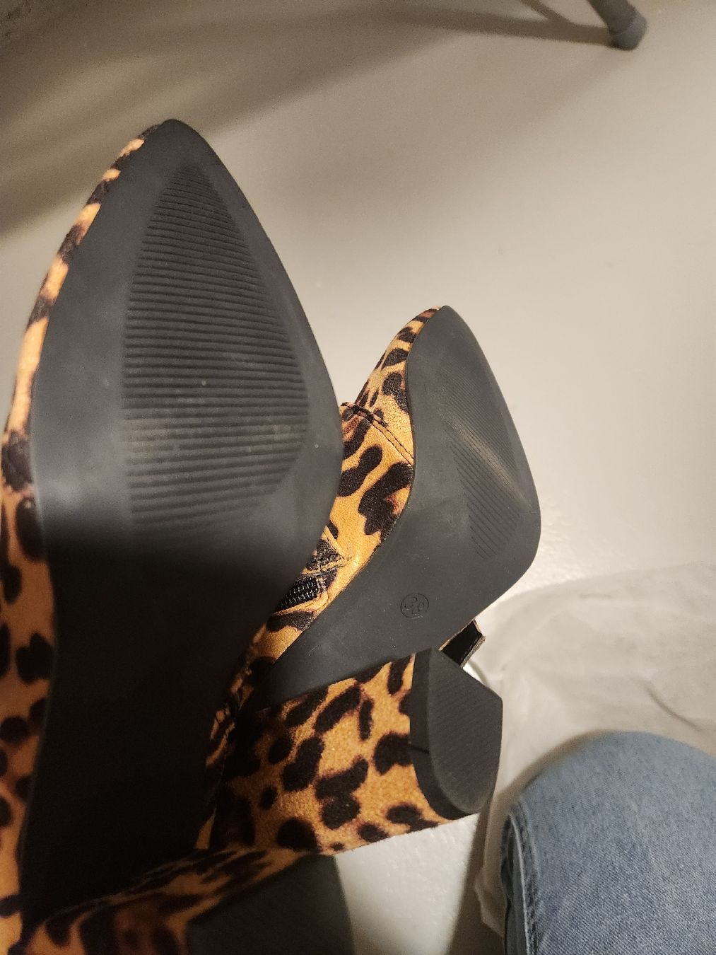 Scarpe da donna: Stiefeletten – Nuovo (secondo la descrizione) da Wolhusen venduto da bryman 2