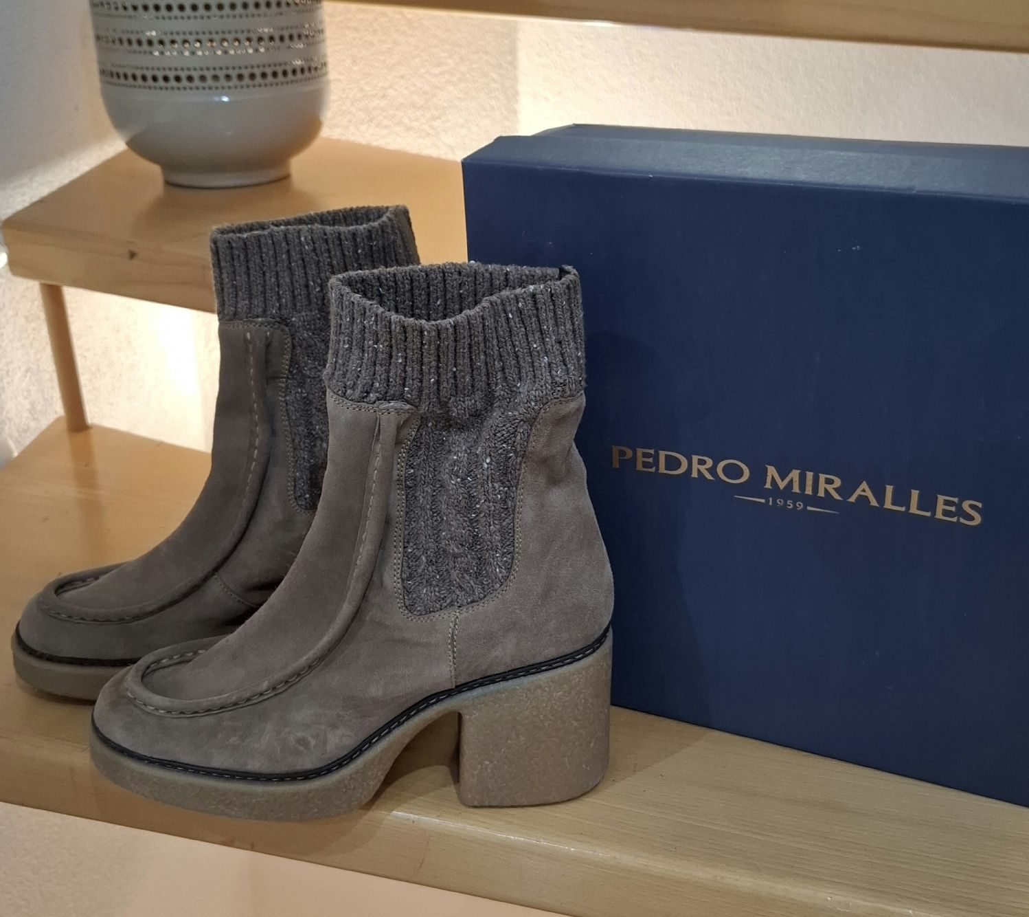 Damenschuhe: Stiefelette von Pedro Miralles Gr. 41 – Gebraucht aus Balzers von mackfose