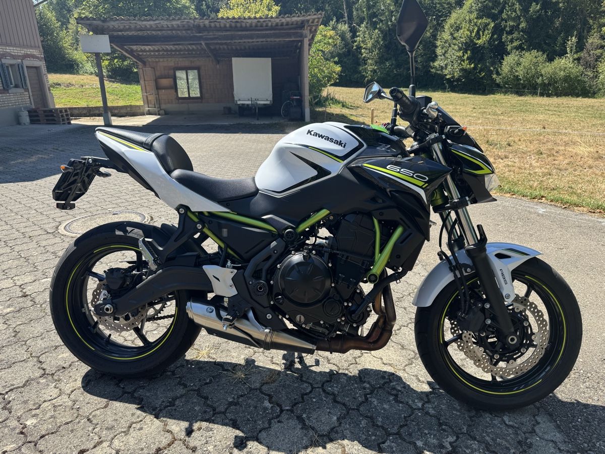 Kawasaki Strasse: Kawasaki Z650 – Gebraucht aus Wängi von chrigismallz 3
