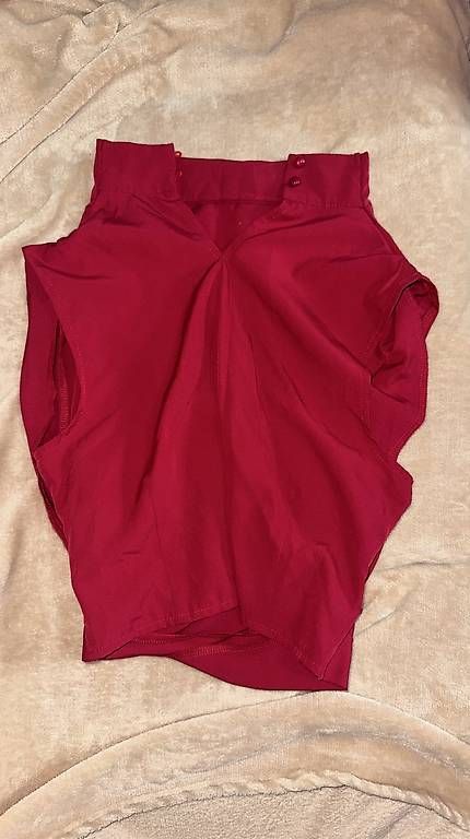 Top: ROTES DAMEN-TOP – Usato da Gossau SG venduto da 2002gomes2002 1