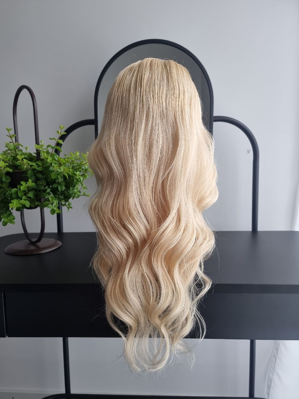 Parrucche: Wunderschöne Echthaarperücke. Blond – Nuovo e nell'imballaggio originale da Zürich venduto da pla_tm9w 5