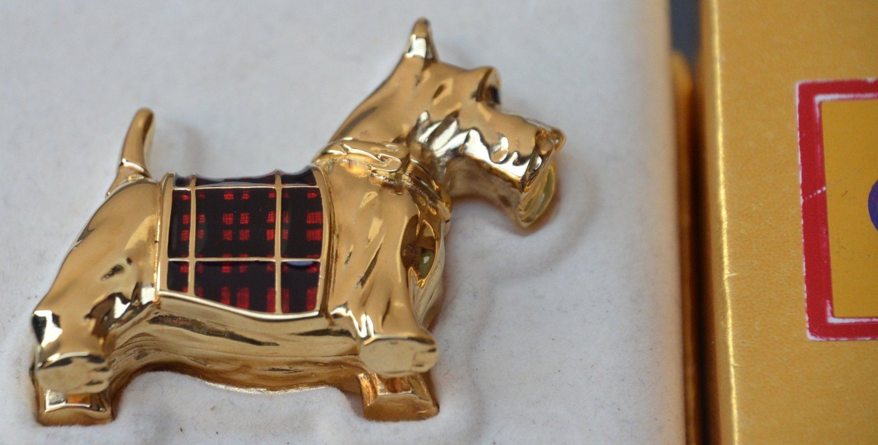 Estée Lauder Flaconi: Estée Lauder Knowing Scottie Dog Solid Perfume 1992 – Usato da Collonges venduto da arashee 4