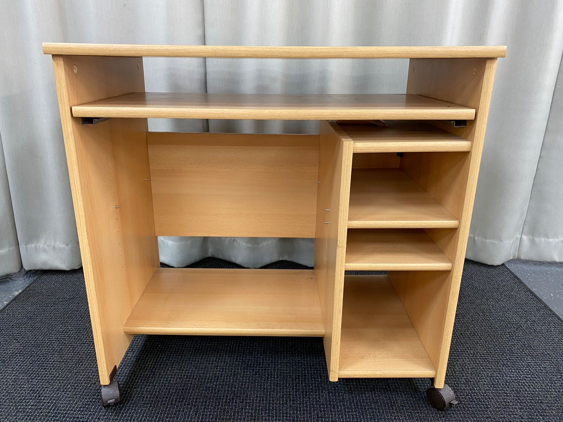 Scrivanie: Computertisch – Usato da Hägglingen venduto da Karin0802