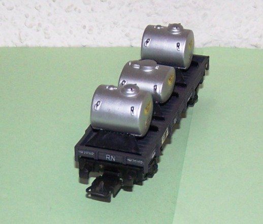 Renfe Modellini di ferrovie: Electrotren 1004 H0 Niederborder mit 3 SEMAT Behältern, DC – Nuovo (secondo la descrizione) da Brüttisellen venduto da Rentner44zh 1