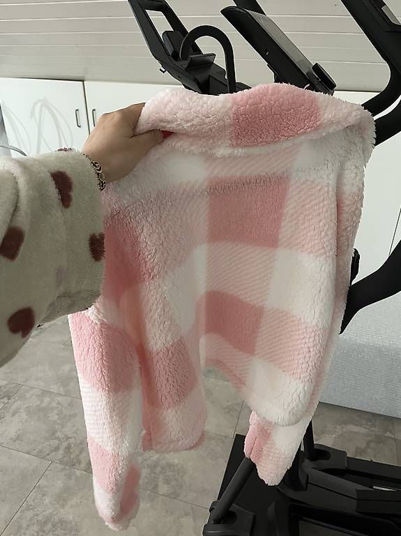 Giacche & Cappotti: rosa weiss flece jacke  – Usato da Adligenswil venduto da balboa5 2
