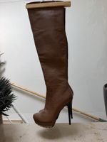 Stiefel braun Leder Grösse 39 Plateau mit Kette