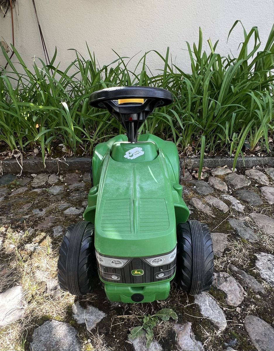 John Deere Fahrzeuge für Kinder: Rutschauto Traktor John Deere – Gebraucht aus Aesch BL von Sam-3 1