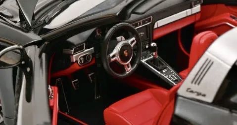 Porsche Modellini d'auto: PORSCHE 911 CARRERA 4 GTS TARGA  – Nuovo e nell'imballaggio originale da Erlenbach i. S. venduto da MB-Next-Level 4