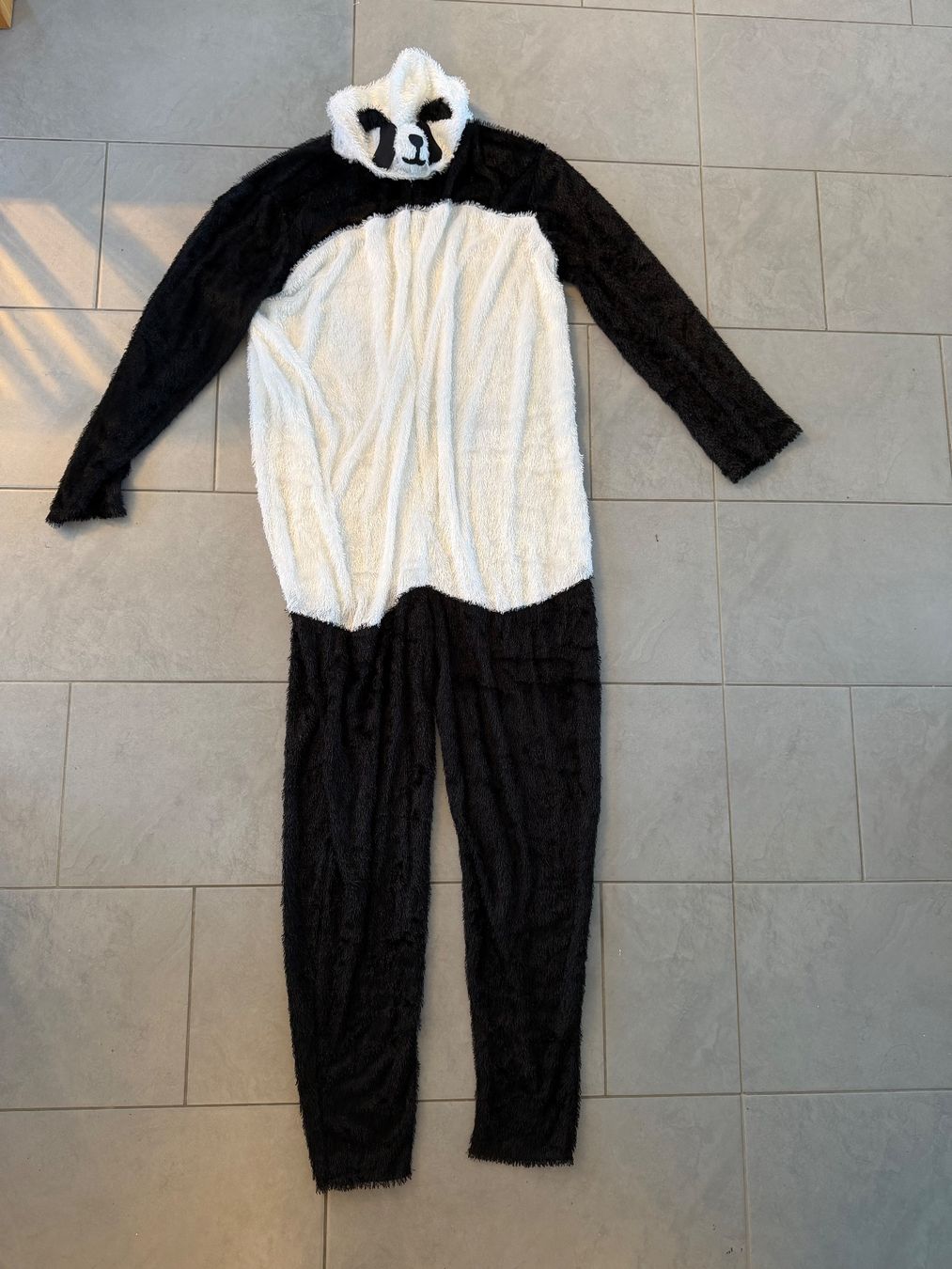 Kostüme: Panda Kostüm Erwachsene – Gebraucht aus Steinen von Robe13 3