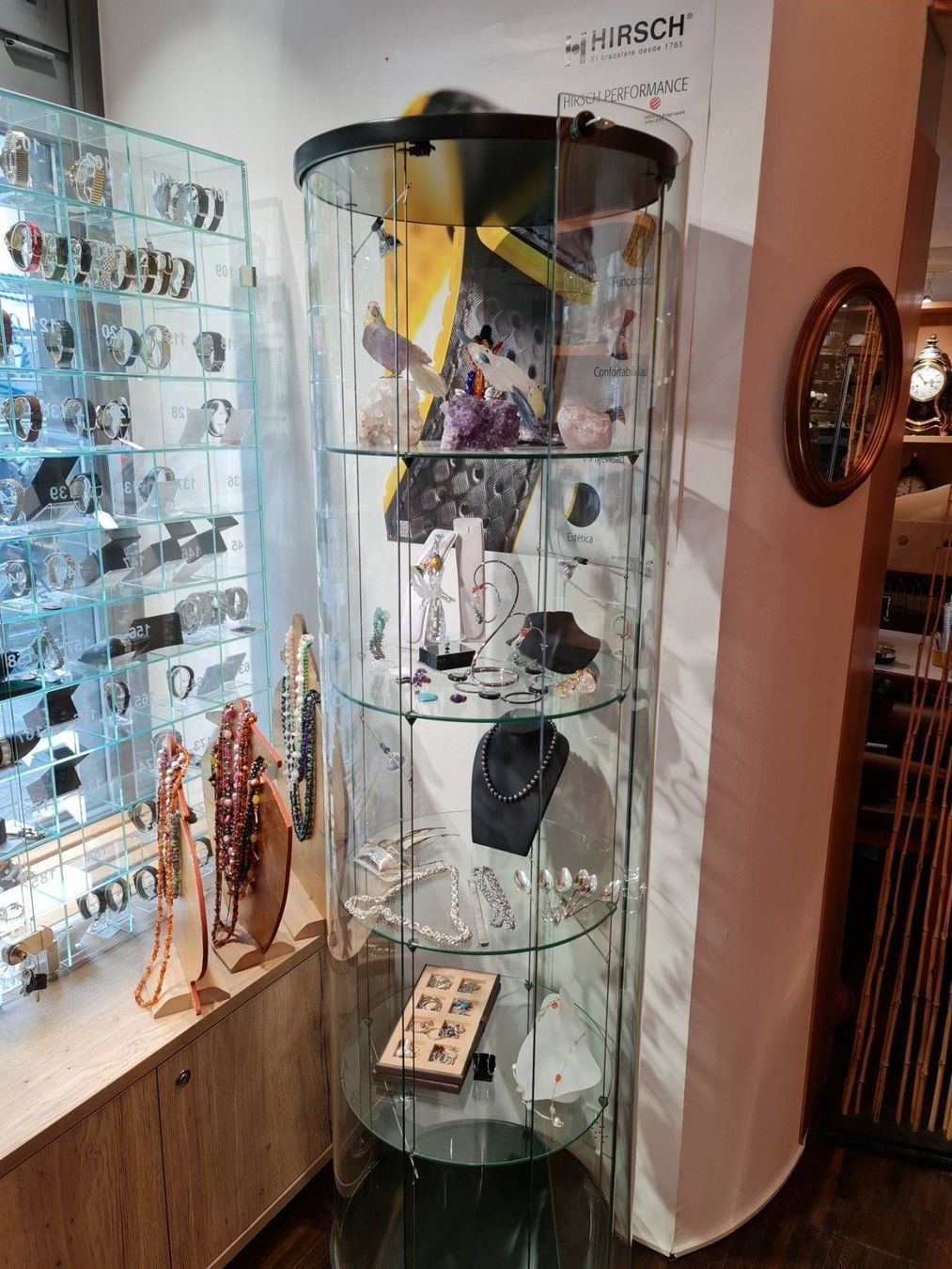 Vetrine: Rundvitrine – Usato da Thalwil venduto da Designer50 5