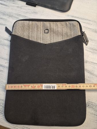 Schutzhülle Tasche Notebook Laptop Grösse 23x32cm