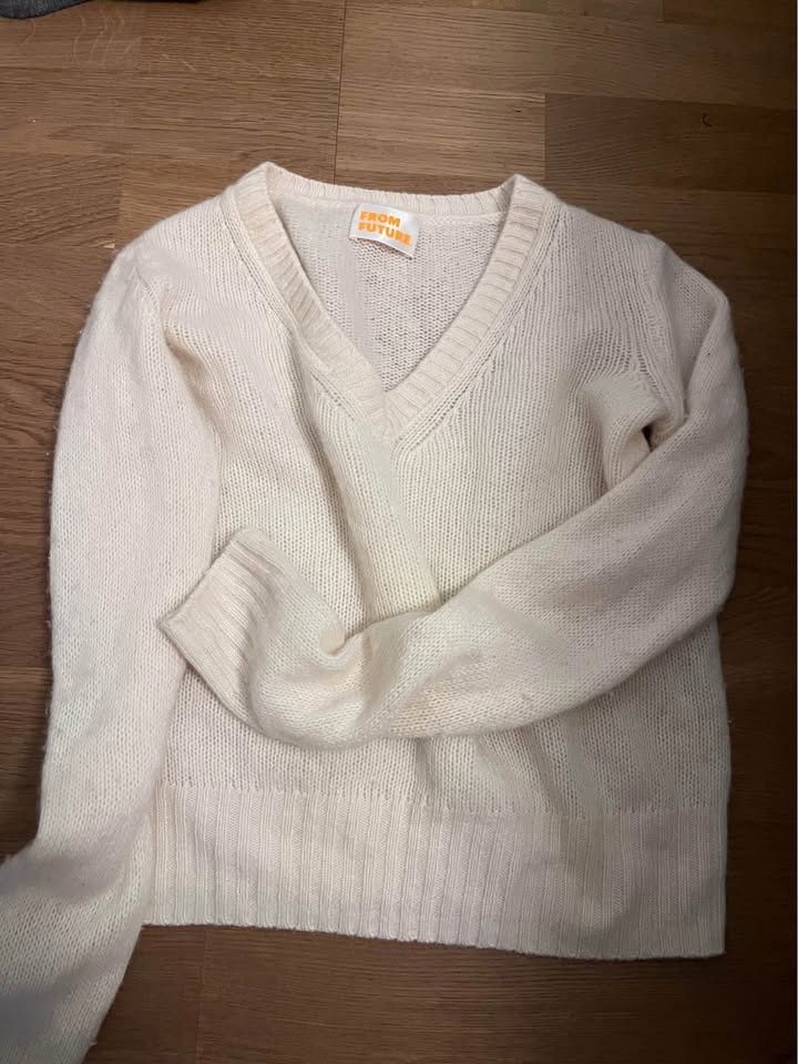 Maglioni & Felpe: from future cashmere sweater white 34 – Nuovo (secondo la descrizione) da Zürich venduto da guo_df5r