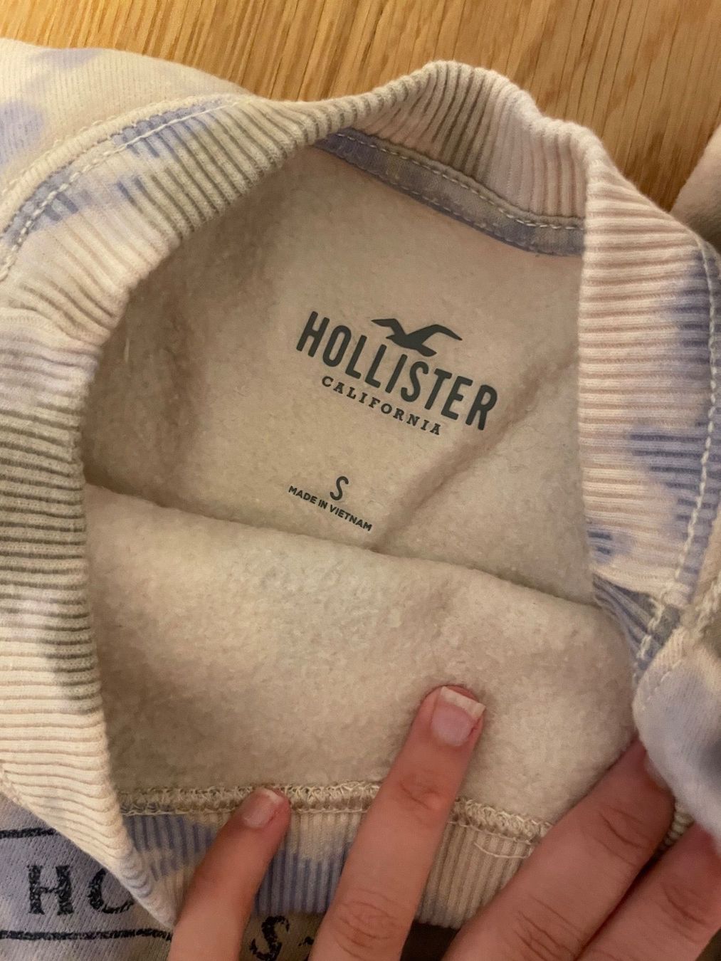 Hollister Pullover & Sweatshirts: Hollister Hoodie | Size S – Gebraucht aus Niederrohrdorf von jasmiinw 2