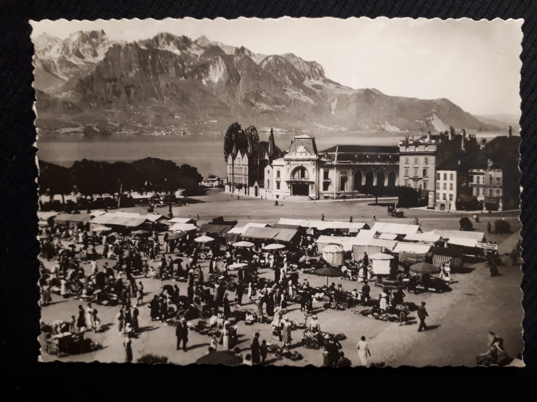Ansichtskarten: VEVEY 1939 - TRES ANIMEE – Gebraucht aus Ponto Valentino von giorgia06