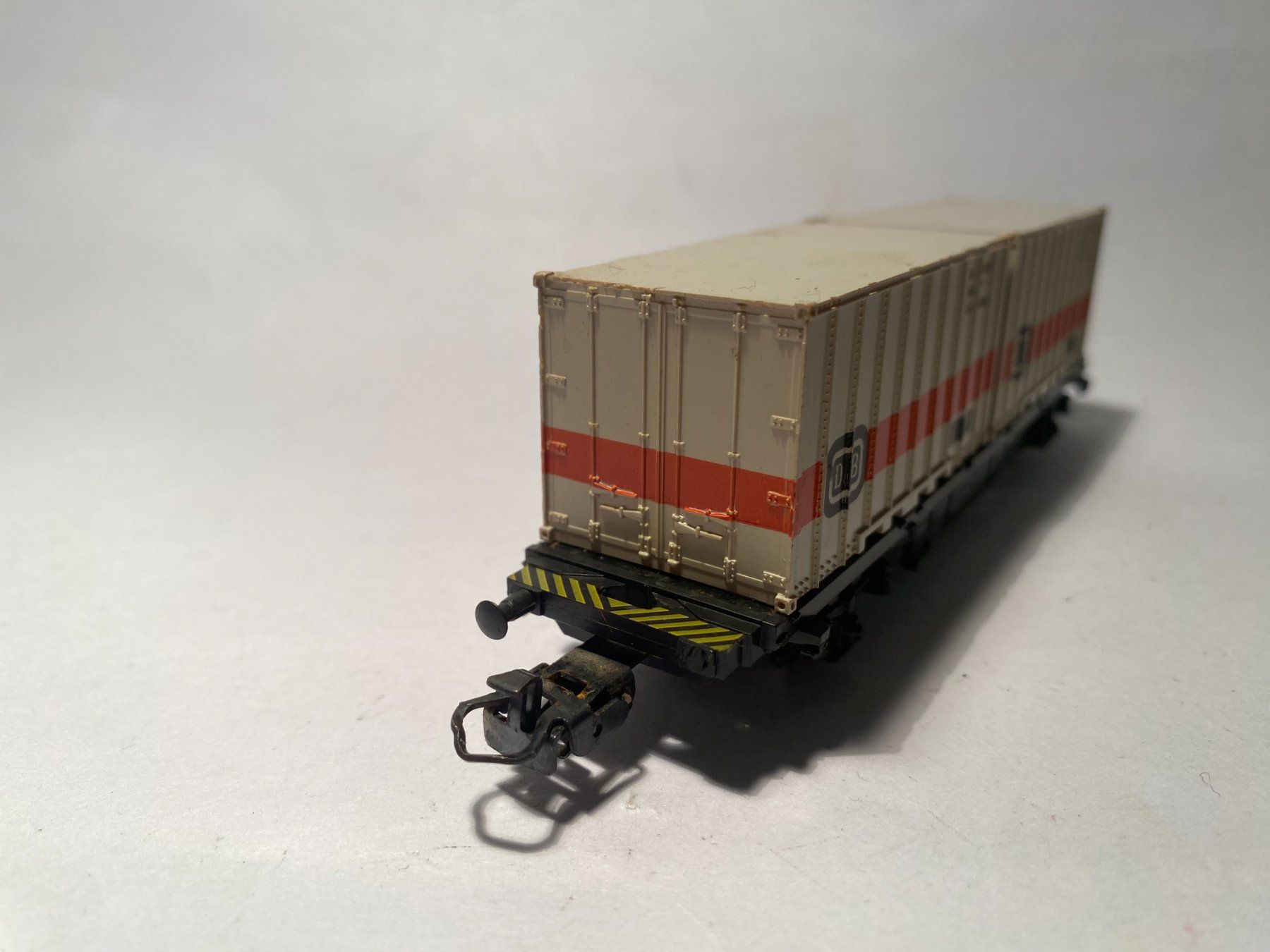 Märklin Modelleisenbahnen: Märklin Containerwagen DB weiss, AC Achsen – Gebraucht aus Buchrain von Modellbahn11 3
