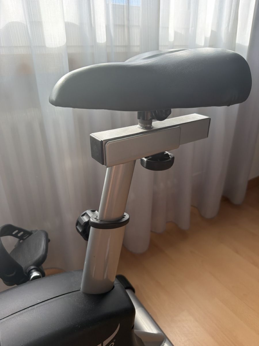 Buffalo Hometrainer: Ergometer Heimtrainer Buffalo silber schwarz gebraucht – Gebraucht aus Emmen von dus_kz6z 3