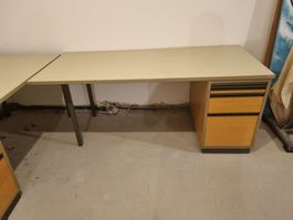Werkbank / Schreibtisch