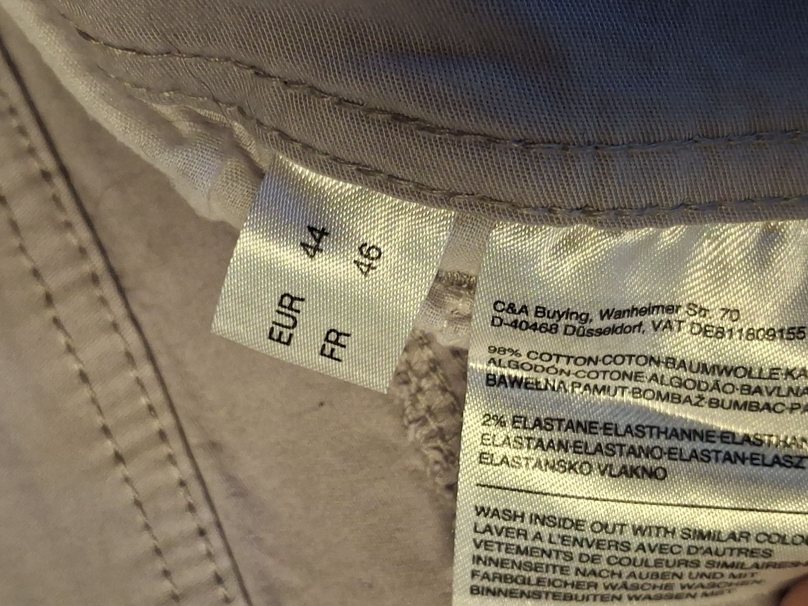 C&A Pantaloni: Pantalon gris clair 98% coton taille 44 marque C&A – Usato da Villiers venduto da san_jn5w 4