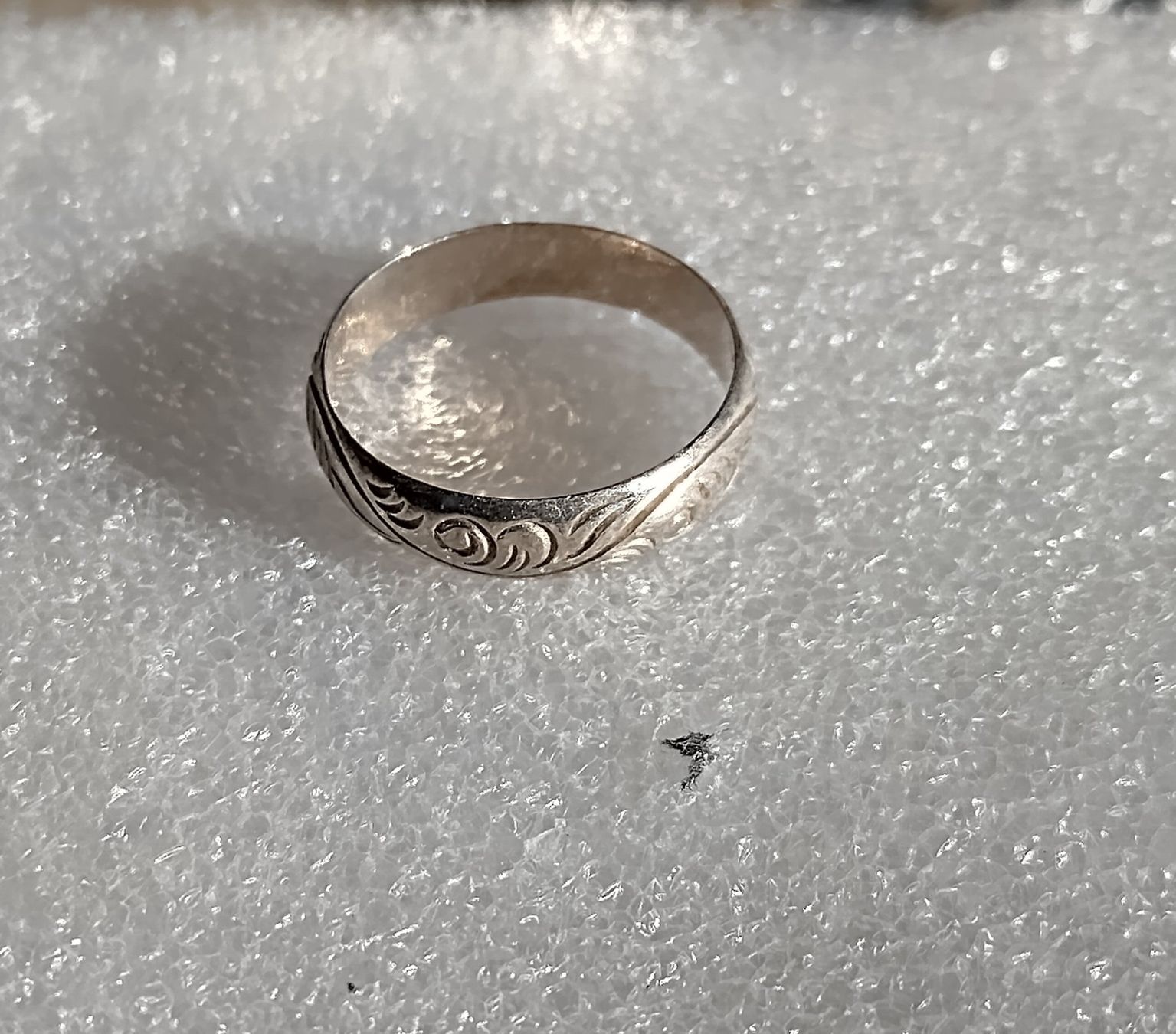 Anelli: RING SILBER 925 MIT SCHNÖRKEL VRZIERUNG – Usato da Romanshorn venduto da Glitzer-Paradies 2